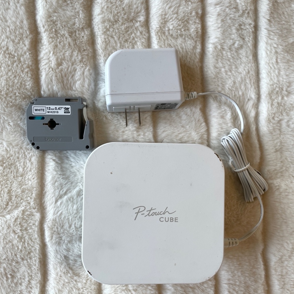 Brother P-touch Cube Label Maker in white with two tape cassettes